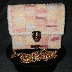 Handmade Pink Women's Canvas/Yarn Bag